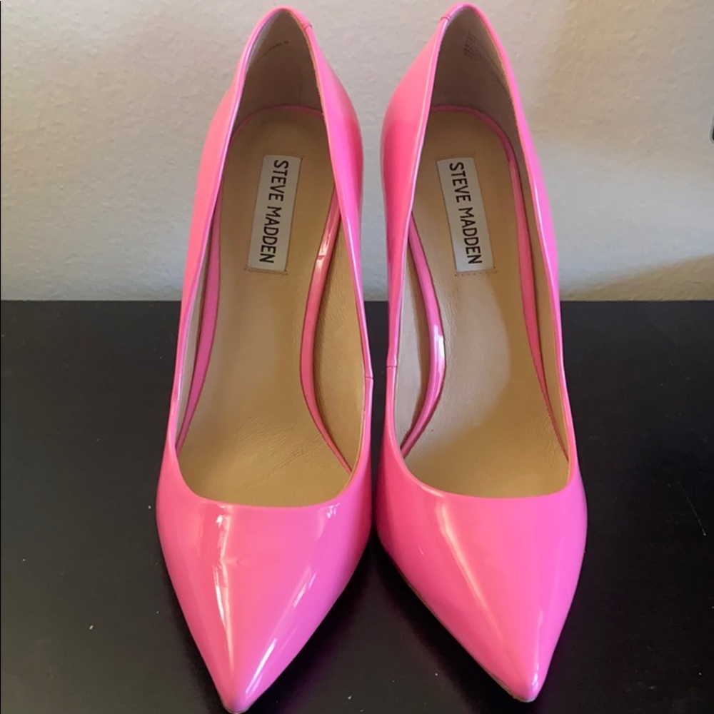 Steve Madden Pink Pumps